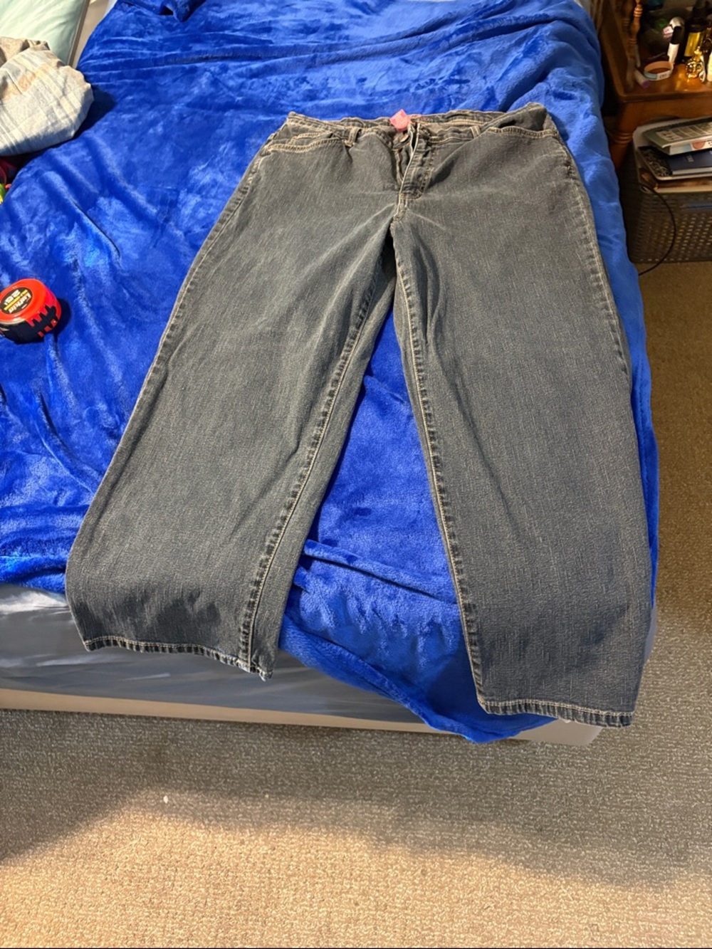 Liz and Me signature 14WP Black Washed Straight-Leg Jeans nice never worn.